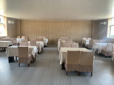 TongQianWan Hotel Отели рядом с достопримечательностью «Shipuzhen»