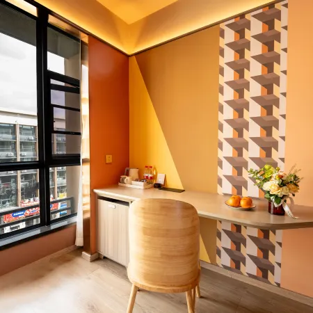Zhouzhi International Hotel (Kunming Changshui Airport T1)