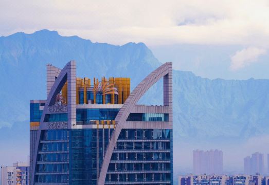 펠턴 그랜드 호텔 시설