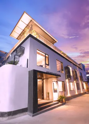CRAPE MYRTLE COURTYARD Hotel a Pingshuiqiao Park