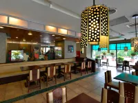 Apollo Hotel Hotels near Puli Hot Spring