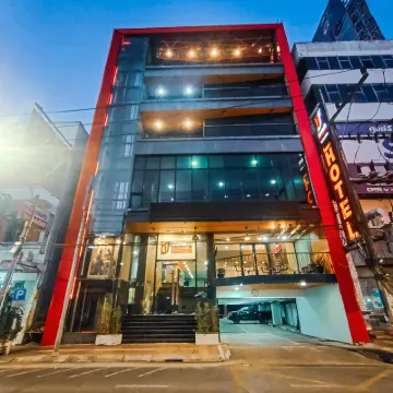 海港前飯店 City Pillar Shrine （San Lak Muang）附近的飯店