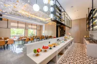 Building 1, Fuhui Yulan Bay Block 1, Huili Road, Industrial Avenue, Lin'an Town, Jianshui County