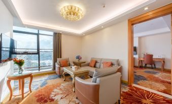 Vienna Hotel (Changlong Dashi River Garden Store in Panyu, Guangzhou)