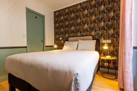 Vintage Paris Gare du Nord by Hiphophostels Hotels near Le Barbe A Papa