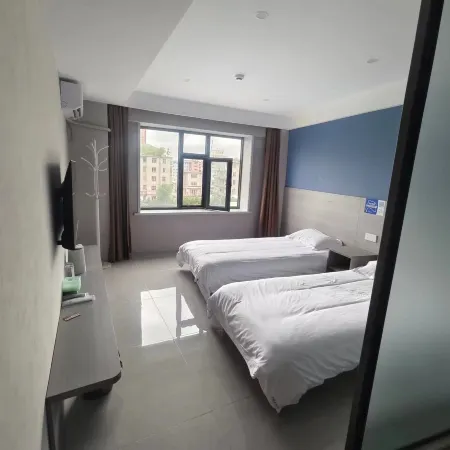 Hunchun Hongshun Business Hotel