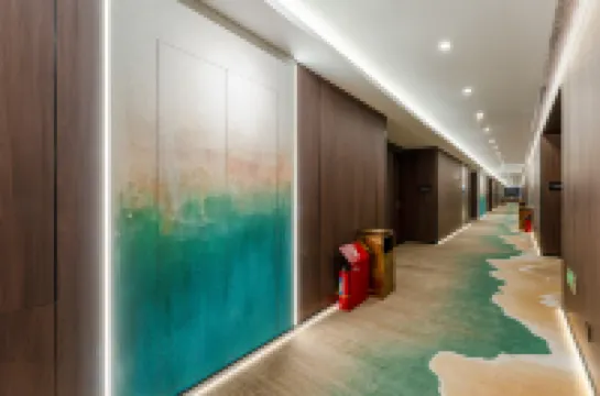 Haiyue Hotel (Xiaoyi City Government Wanda Plaza)