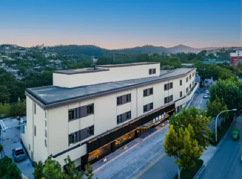 JI Hotel (Handan Fengfeng Mining) Hotel dekat Shiqu Station