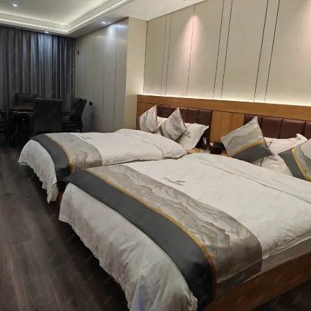 Riyuexingchen Hotel