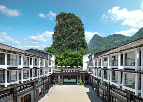 Lijing Resort Hotel (Yangshuo Lijiang Scenic Area West Street Branch) - Luxury