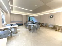 HanTing Hotel (Yueqing Chenmu Square) - parkir