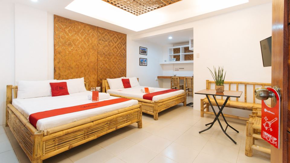 RedDoorz @ DBuilders Rooms Ph1 Taguig
