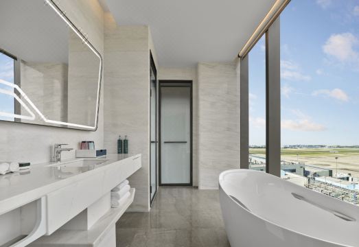 상하이 홍차오 힐튼 로비