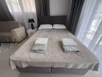 Alexius Pool Apartments Hotel di Yeni Bogazici