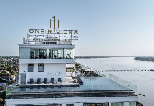 3. 원 리비에라 호..