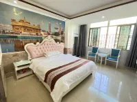 Lingao Huarui Business Hotel