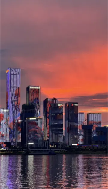 凱里亞德全套房酒店（湖南金融中心店）