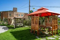 Geoje-si Hound Hotel Jangseungpo