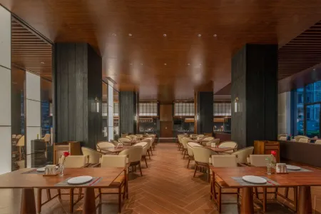 Xufu Hotel Отели рядом с достопримечательностью «China Yibin Yangtze River Landmark Square»