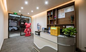 Dali River Village Residence Light Luxury Hostel (South Gate of the Ancient City)