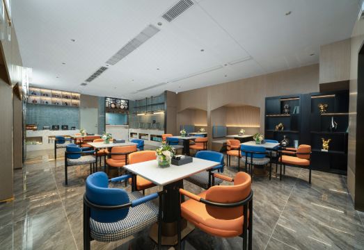 4. 에칵 hl 호텔..