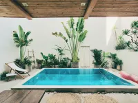 LaDa's House - Rooftop Pools