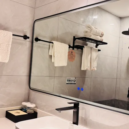 Puge Hot Spring Hotel