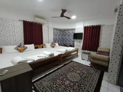Parsik Hill Palace III