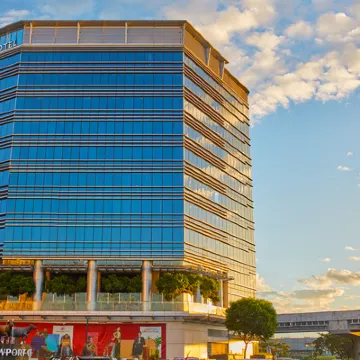 Savoy Hotel Manila near Airport NAIA Terminal 3 MNL  ローカル・コングリゲーション・オブ・マリベイ周辺のホテル