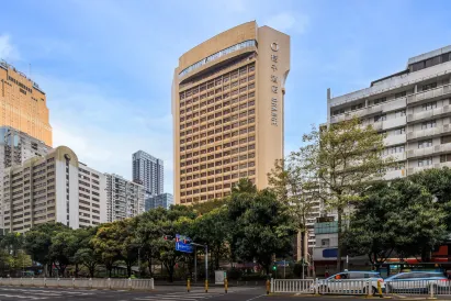 Orange Hotel (Shenzhen Dongmen Lakebei Subway Station Store)