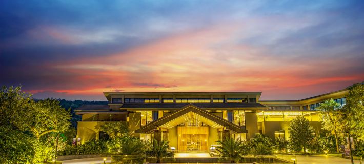 Nankun Shanju Hot Spring Resort Hoteles en Longmen