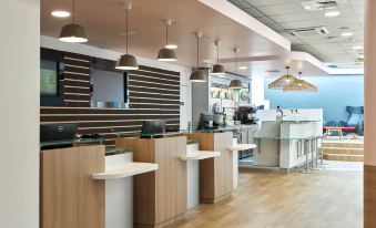 B&B Hotel Orly Rungis Aéroport 3 étoiles