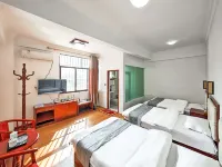 Longling Qiaoyuan Hotel