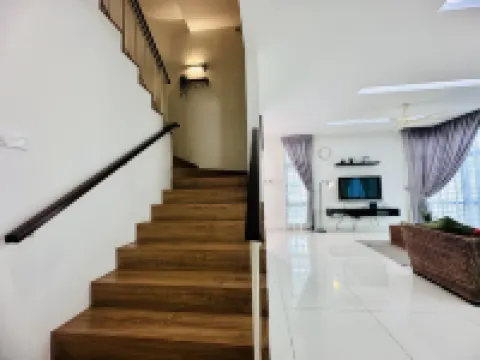 Luxury Queen Villa 2Min Walk to Beach & Night Market Netflix 20pax