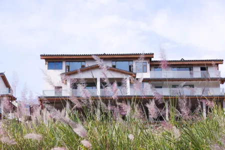 Valley Secret Hotel Отели в г. Санцжи