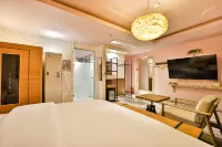 February Hotel Gimhae Hotels in Gimhae-si