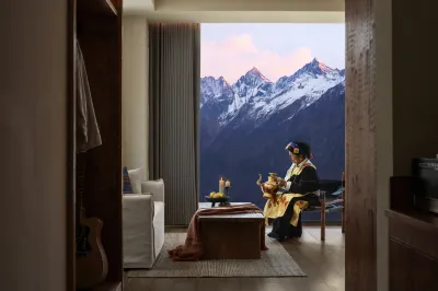 Yanlan Xue Xiu · Snow - domain Secret - land Homestay (Siguniang Mountain Scenic Area Store) Hotel di Xiaojin