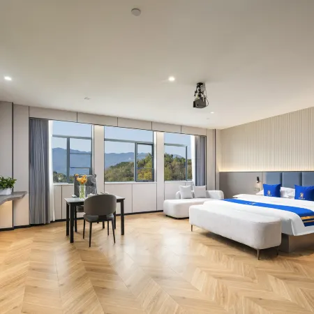 Super 8 Select Hotel