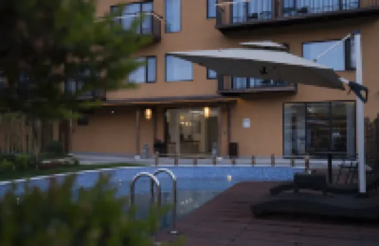 穀雨春夏·Travel旅行祕境泳池設計師花園美宿（望仙谷景區店）