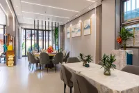 Yunxi Moye Homestay (Yunshui Ballad Water Car Store)