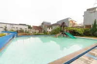 RedDoorz Hostel @ Dago 2 - Pool