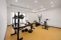 Qinghua Seaview Hotel - Gym