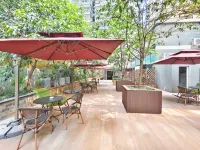 Yimei S Hotel (Chongqing Jiefangbei Hongyadong Branch) Hotels in 