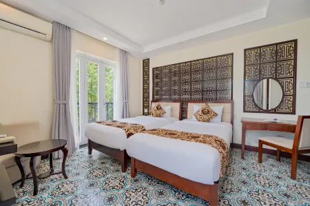 Hoi An Canal House Riverside By Haviland