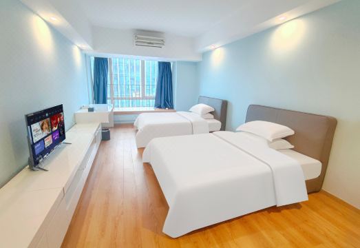 Guangzhou Mengsen Apartment의 모던한 객실