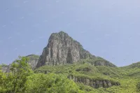 雲台山幾何輕奢智能民宿（岸上服務區店） - 山景