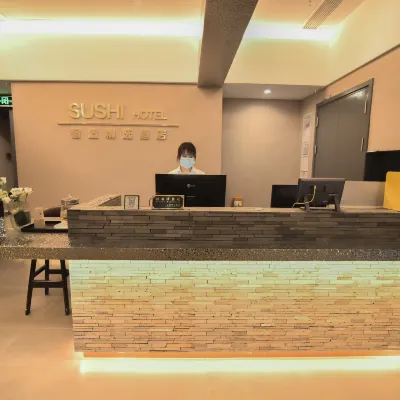 Sushi Boutique Hotel (Huaihai Middle Road Metro Station) Hotel berhampiran Taman Fuxing
