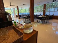 Noah Private Beach House - breakfast