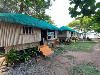Lumiere Beachfront Resort Iglesia Ni Cristo Lokal Ng San Antonio Bataan 주변 호텔