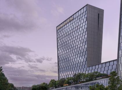 Four Seasons Hotel Shenzhen